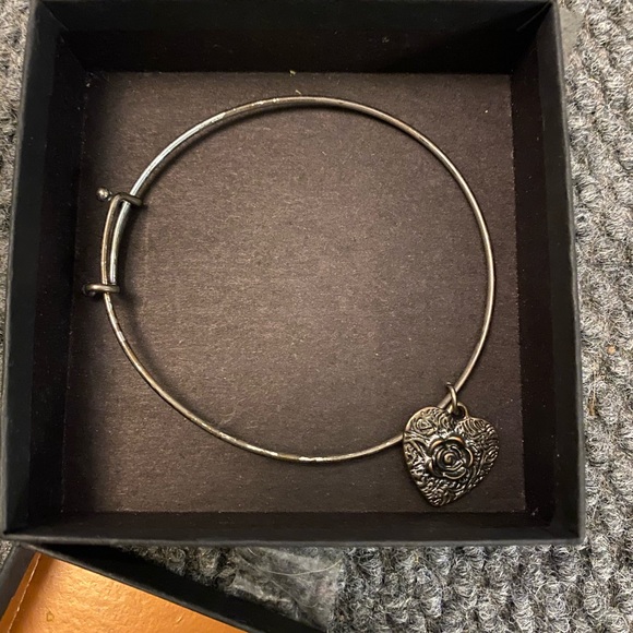 Alex and ani Bracelet’s - Picture 4 of 12